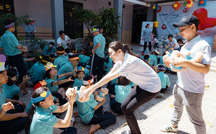 Biểu tượng bảo mật và an toàn kỹ thuật số, thể hiện công nghệ mã hóa tiên tiến và hệ thống bảo vệ dữ liệu người dùng của 789be, củng cố niềm tin về một môi trường cá cược trực tuyến đáng tin cậy và hợp pháp tại Việt Nam.